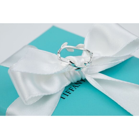 Tiffany & Co. Paloma Picasso Olive Leaf Band Ring in Sterling Silver Size 6 - Picture 6 of 9
